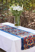 Load image into Gallery viewer, Avanti Embroidered Runner
